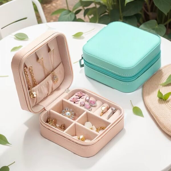 Jewelry box